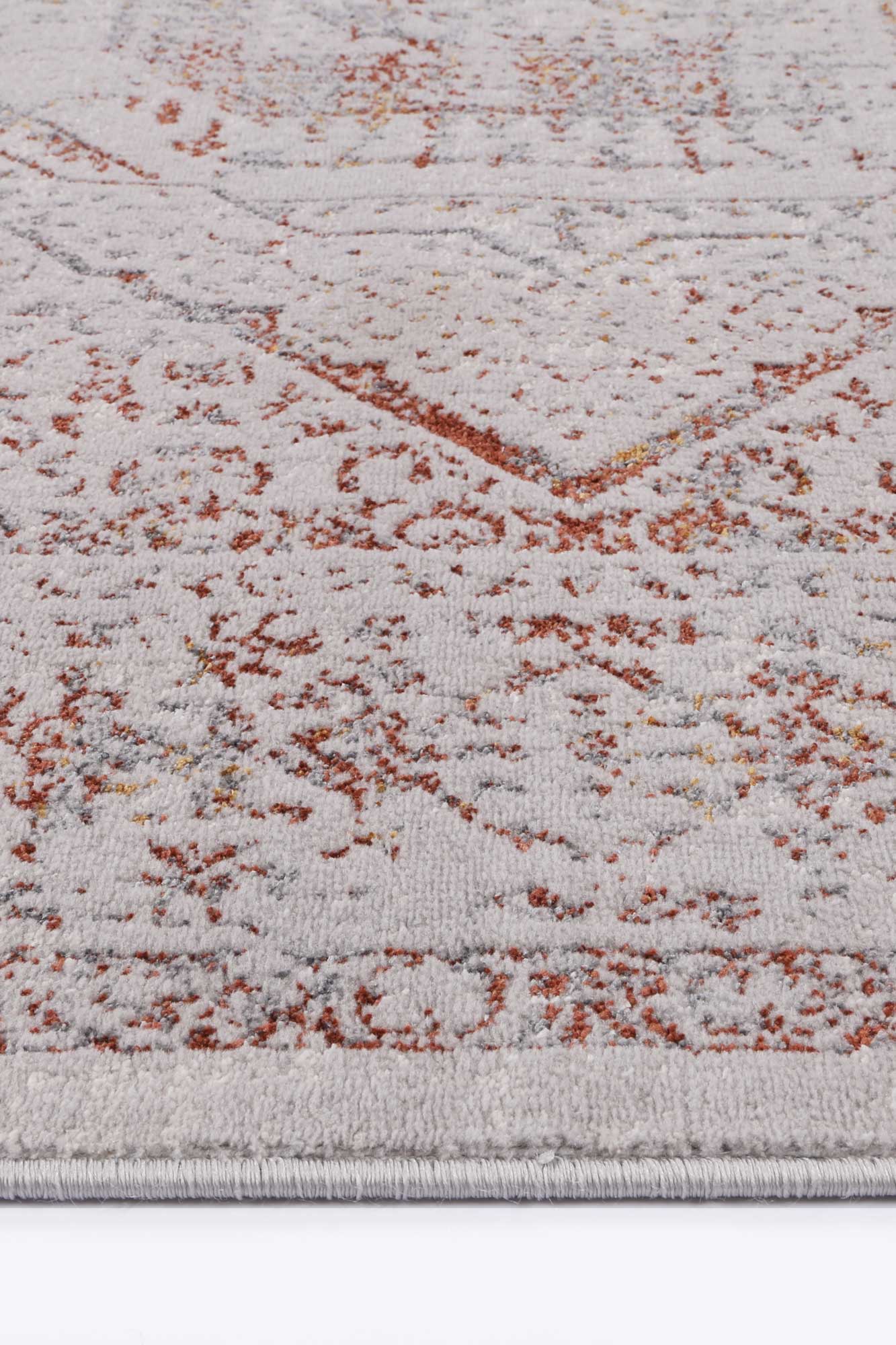 Motifera Luna Cream & Red Traditional Rug
