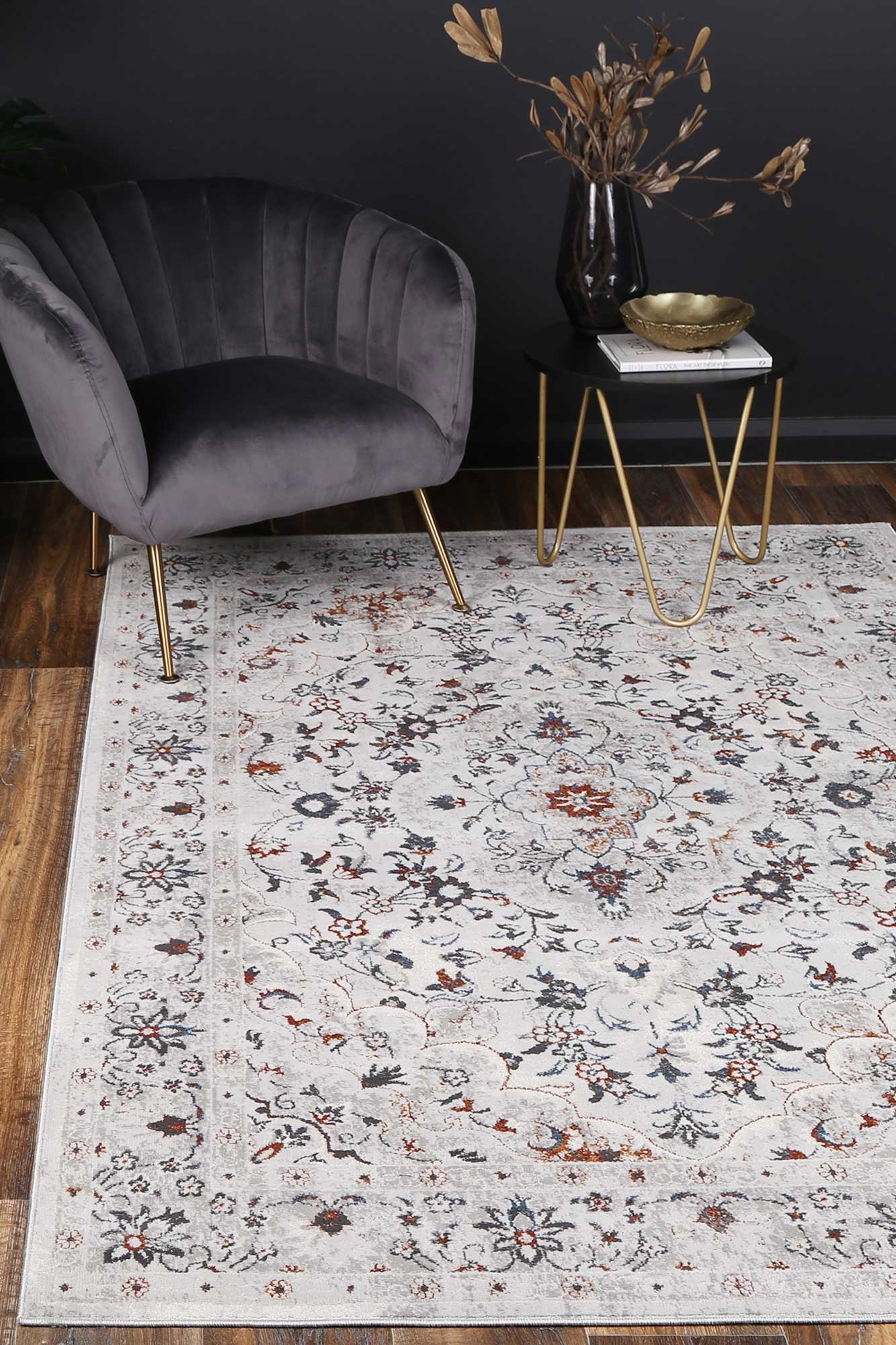 Motifera Ava Ivory & Red Traditional Rug