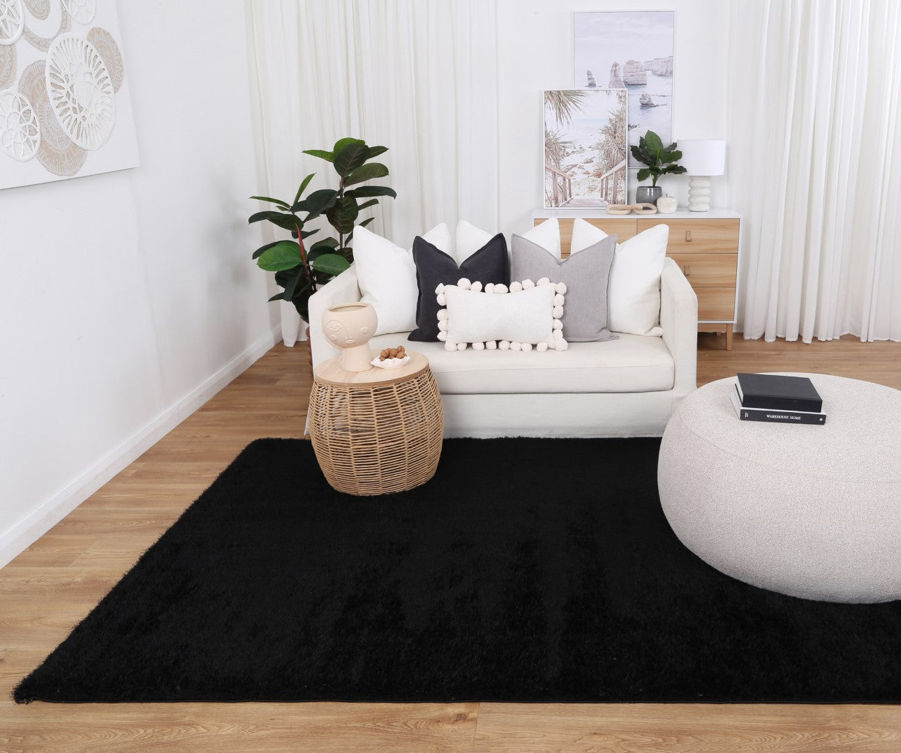 Shapira Black Rug