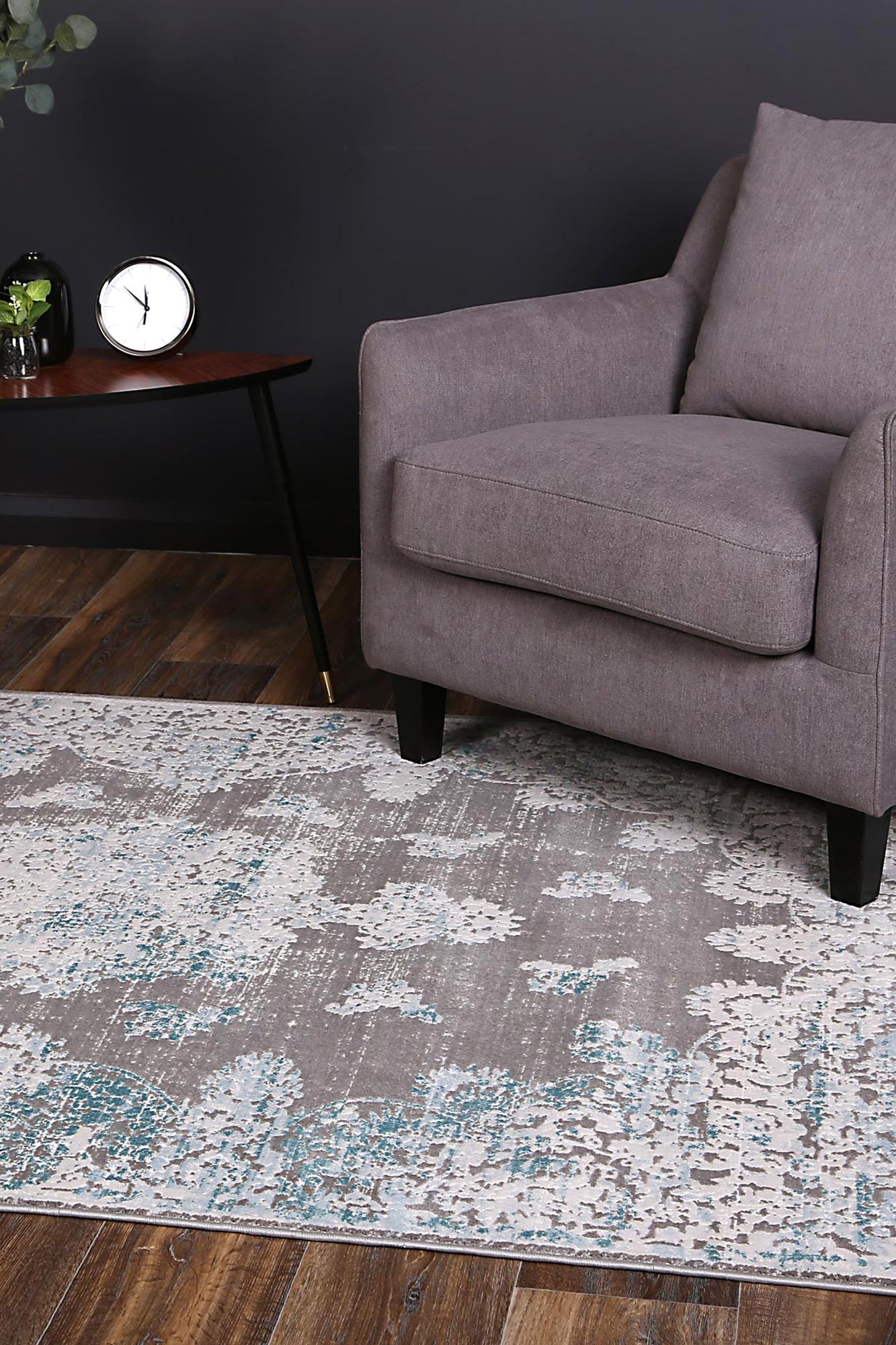 Alderra Bizet Blue Traditional Rug