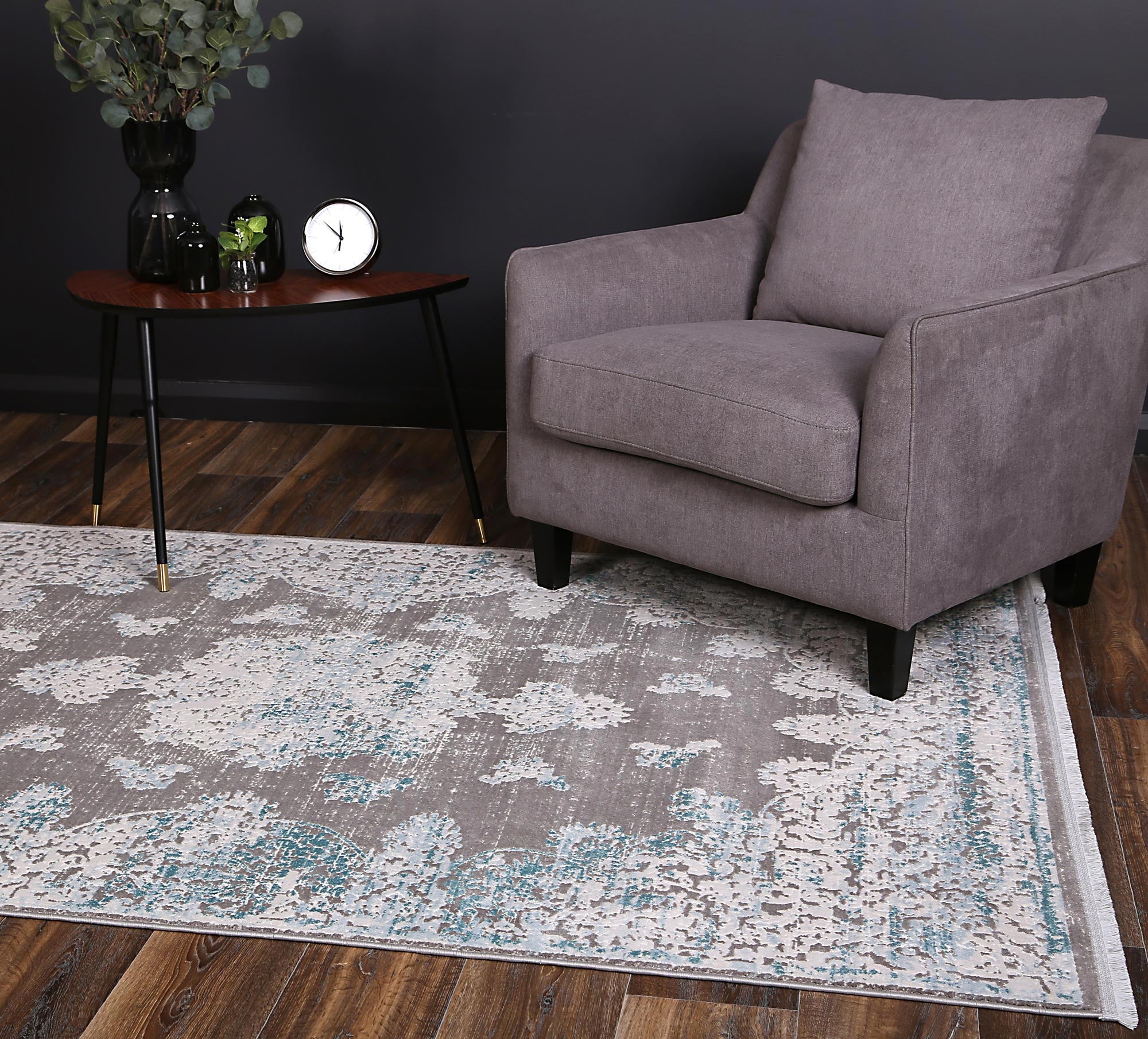 Alderra Bizet Blue Traditional Rug