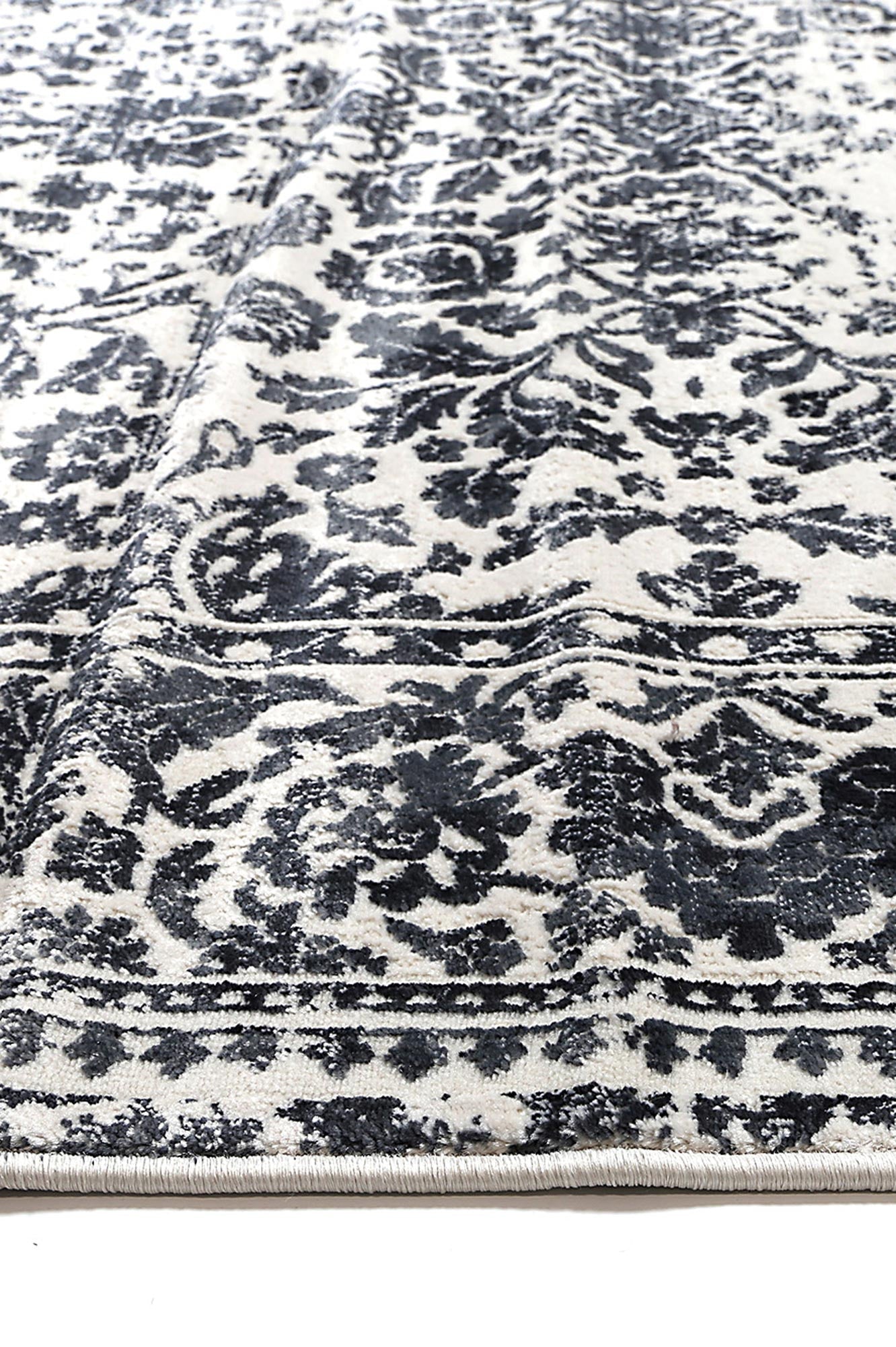 Alderra Chopin Navy Transitional Rug