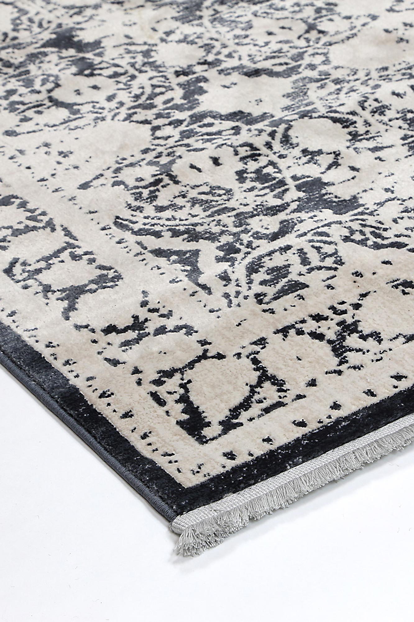 Alderra Rossini Navy Traditional Rug