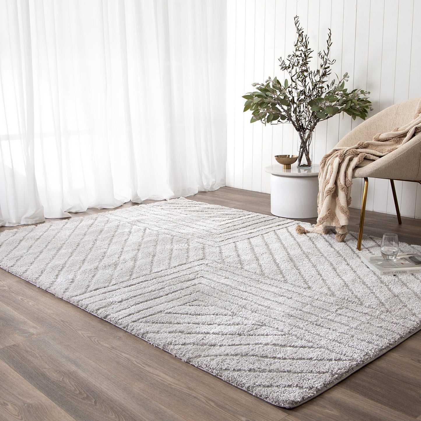 Pebble Modern Silver Shag Rug