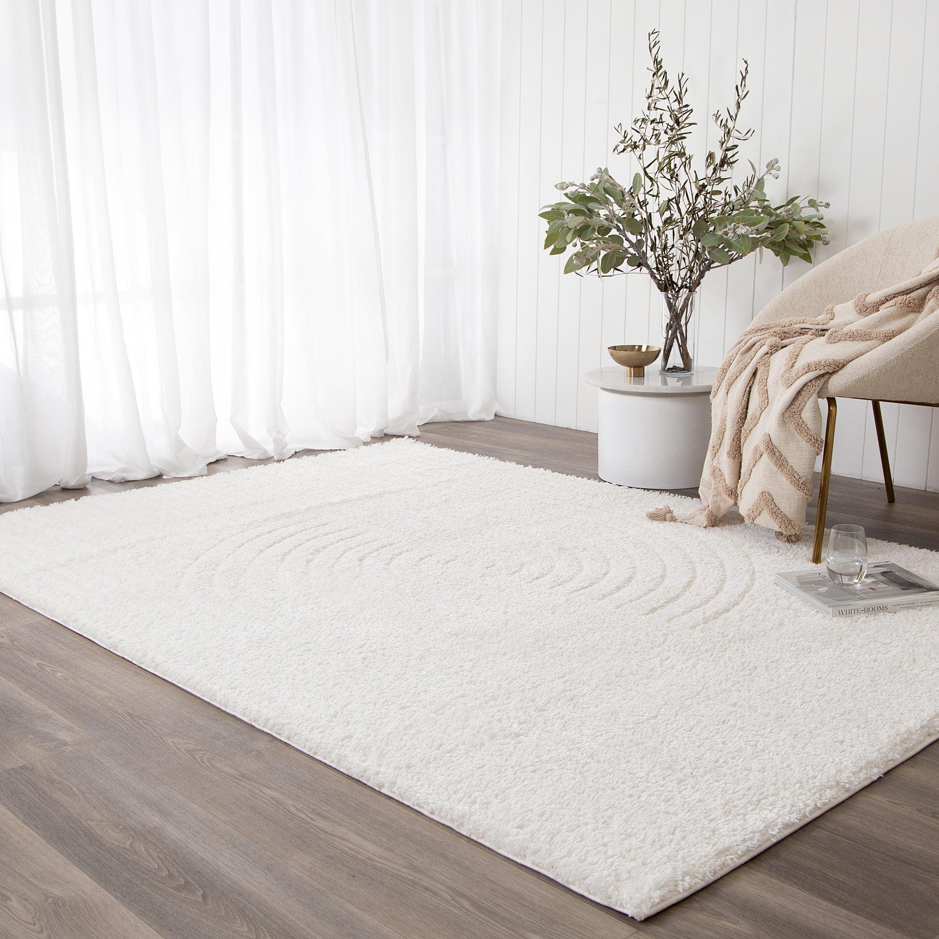 Pebble Dior Cream Shag Rug