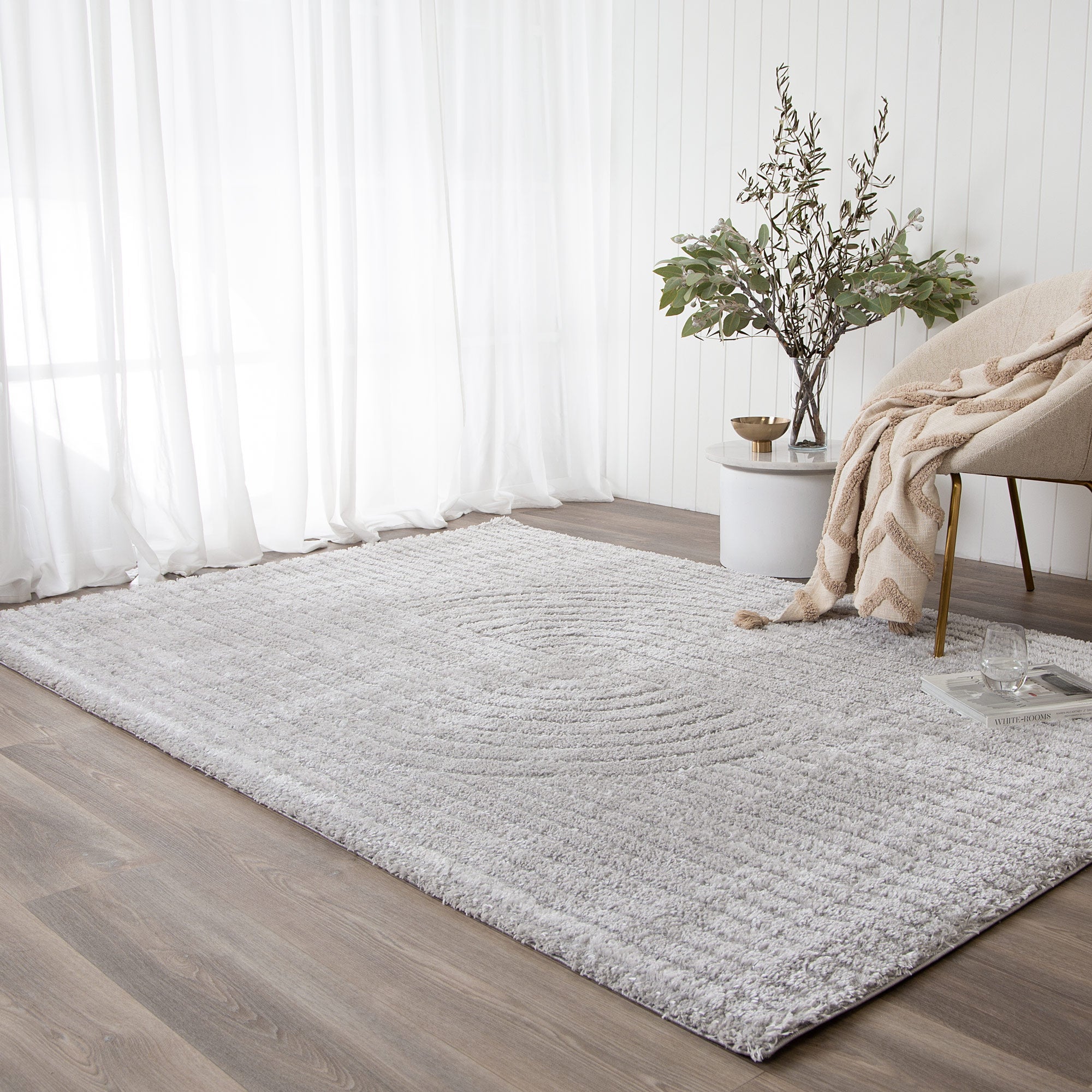 Pebble Dior Silver Shag Rug