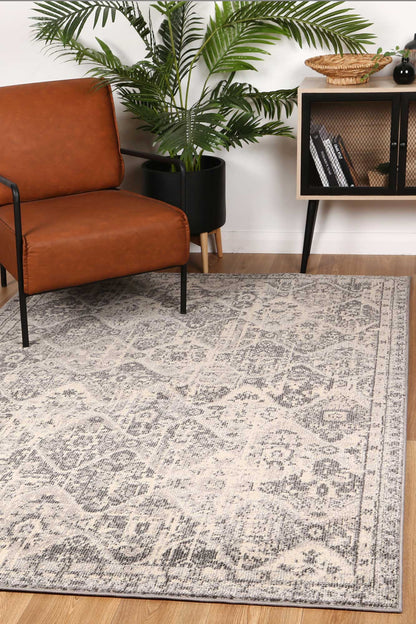 Zeyra Diamond Grey & Cream Transitional Rug