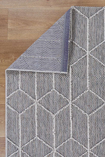 Torrelle Sikua Grey Geometric Flatweave Rug