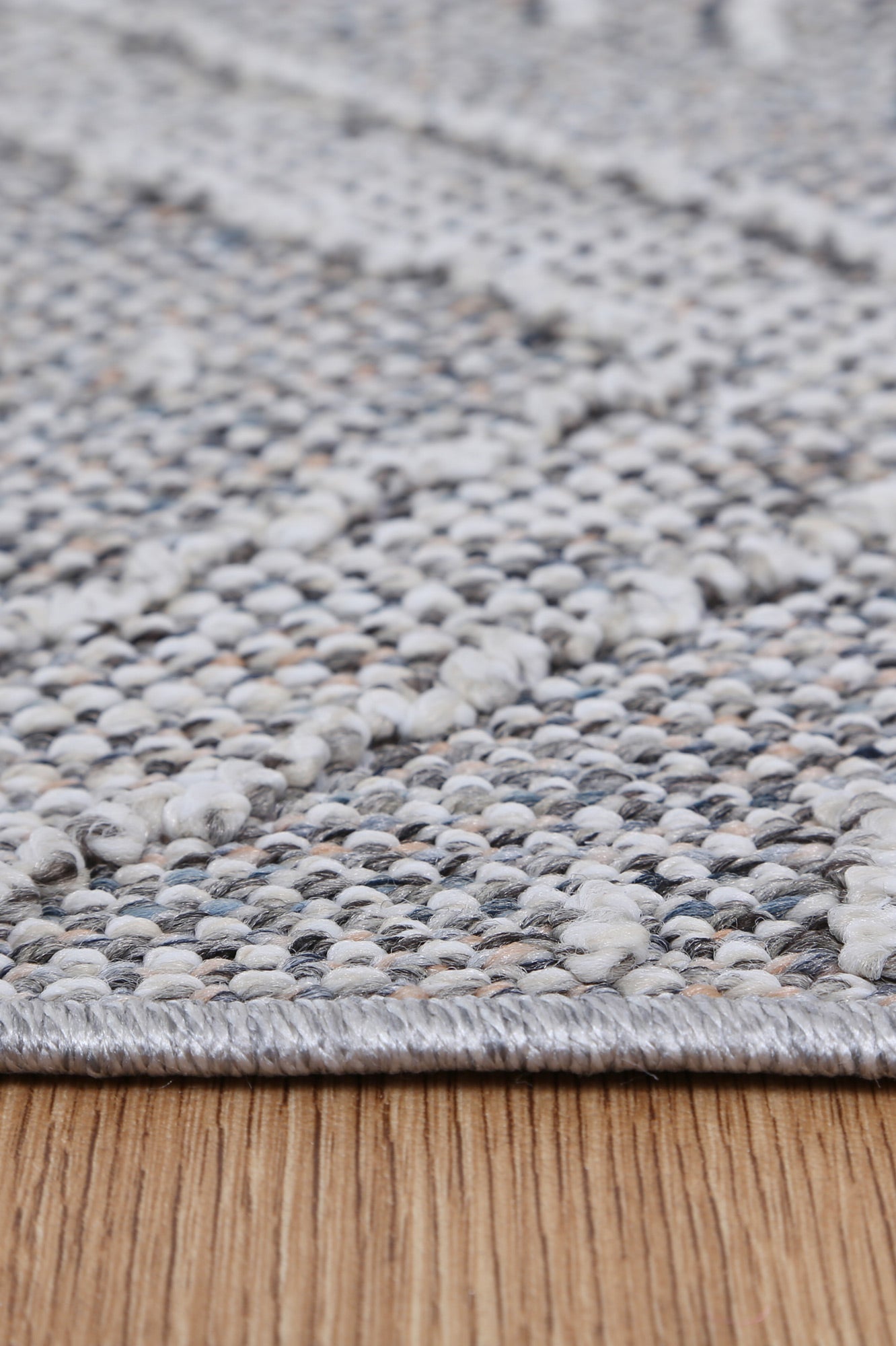 Torrelle Vouza Grey Geometric Flatweave Rug