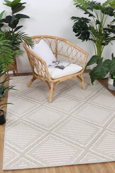 Torrelle Kenilorea Beige Geometric Flatweave Rug