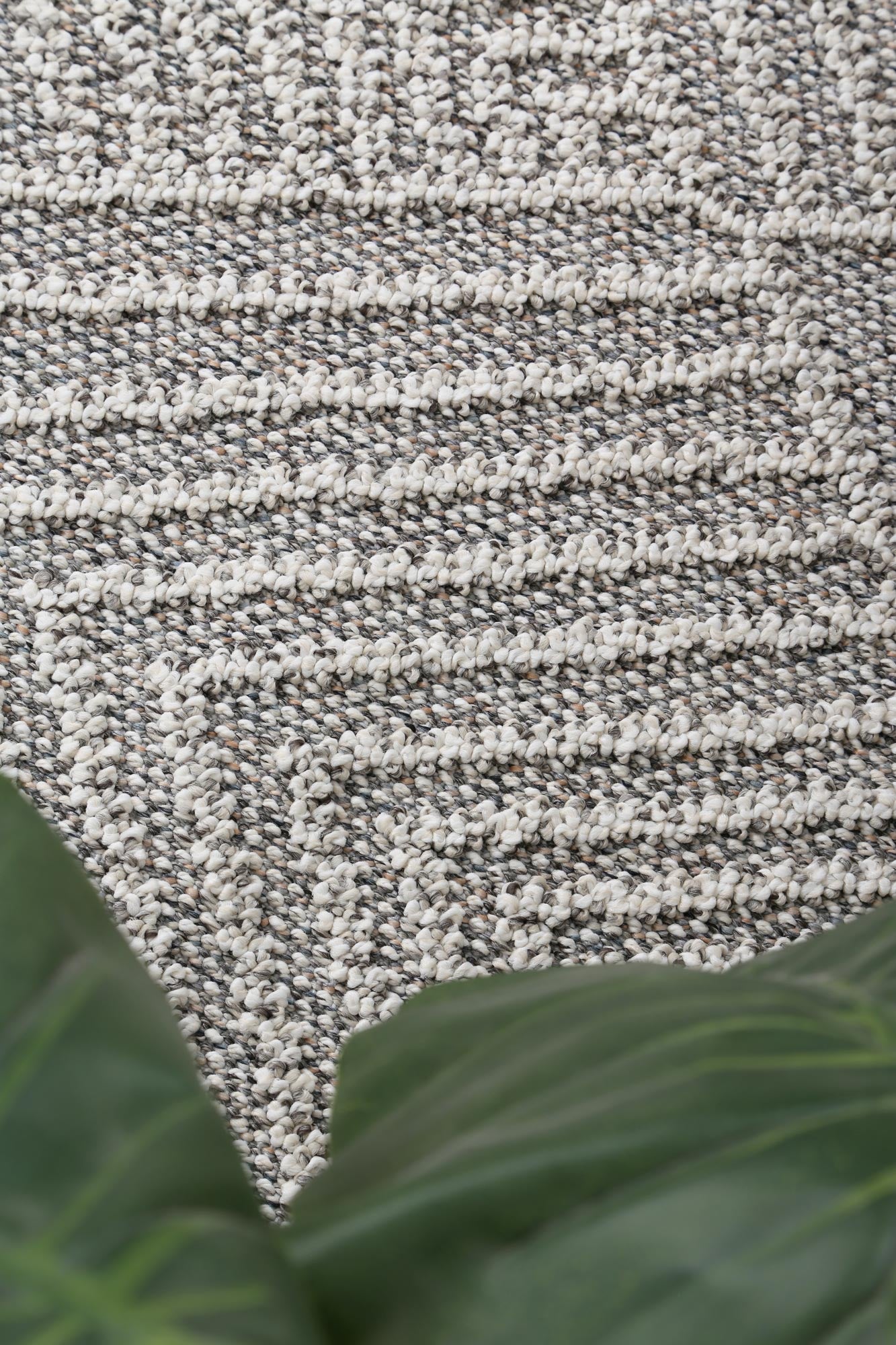 Torrelle Kini Grey Geometric Flatweave Rug