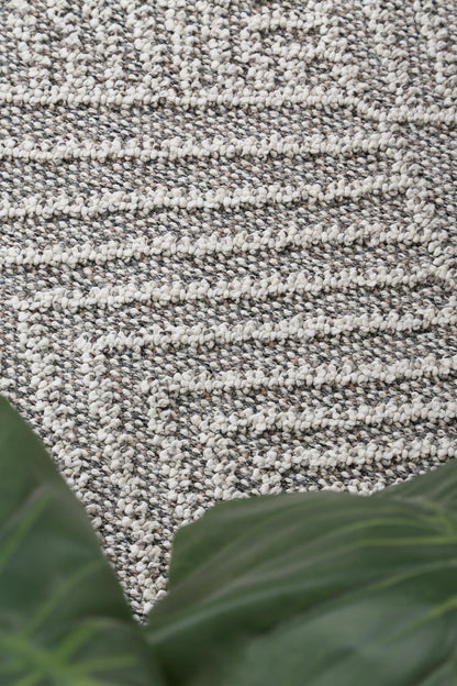 Torrelle Kini Grey Geometric Flatweave Rug