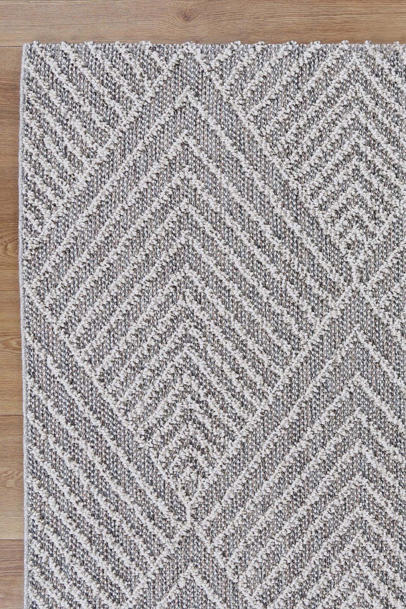 Torrelle Menapi Ash Geometric Flatweave Rug