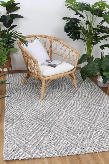 Torrelle Menapi Ash Geometric Flatweave Rug