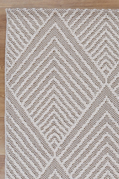 Torrelle Onika Beige Geometric Flatweave Rug
