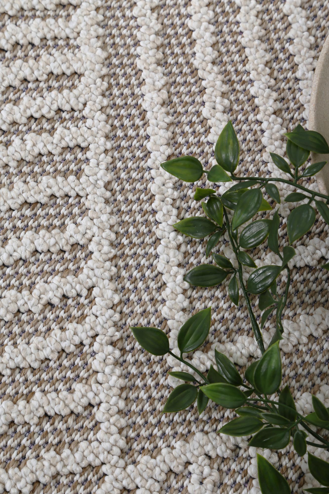 Torrelle Onika Beige Geometric Flatweave Rug