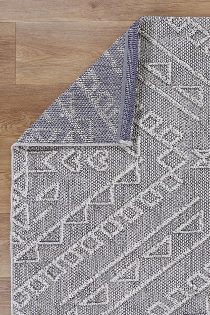 Torrelle Kaua Ash Tribal Flatweave Rug