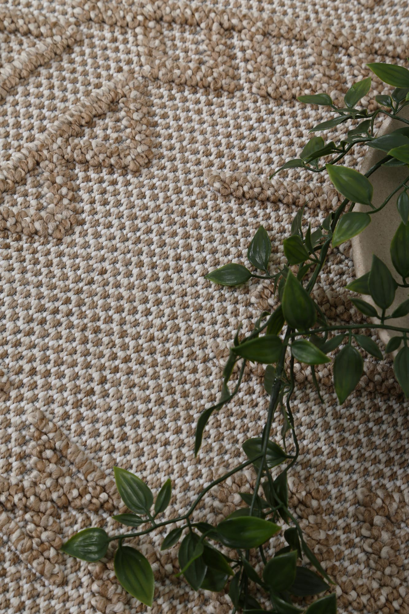 Torrelle Kilifa Beige Tribal Flatweave Rug