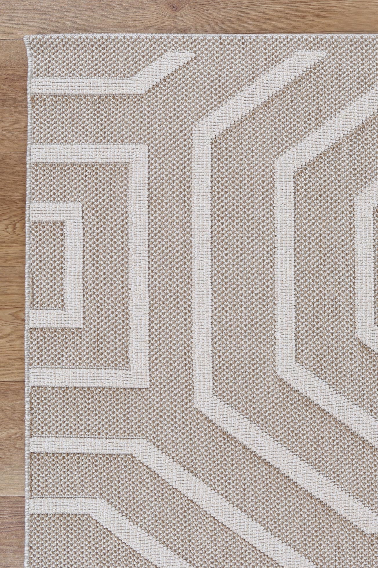 Torrelle Lui Beige Geometric Flatweave Rug