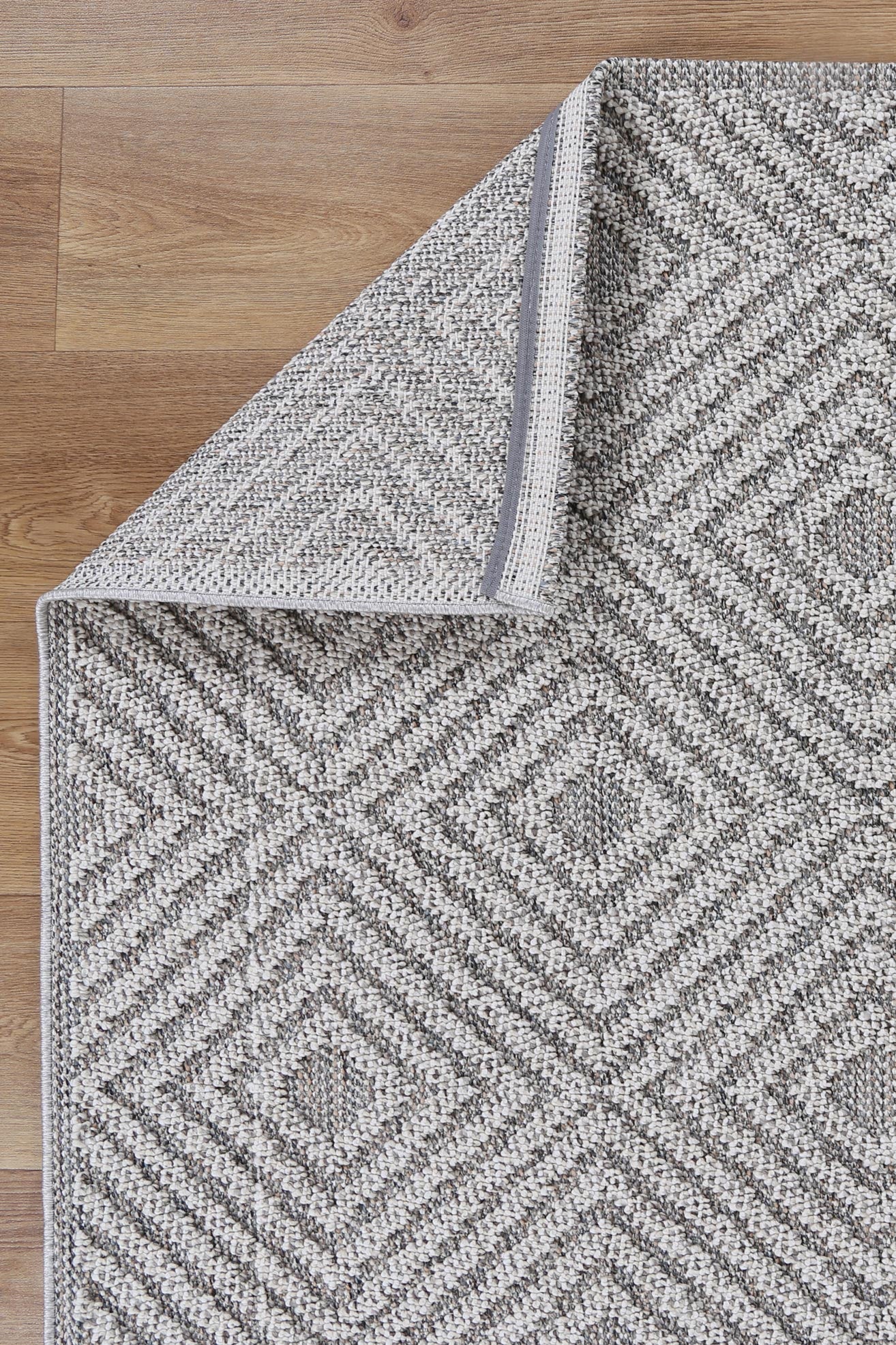 Torrelle Fugui Grey Geometric Flatweave Rug