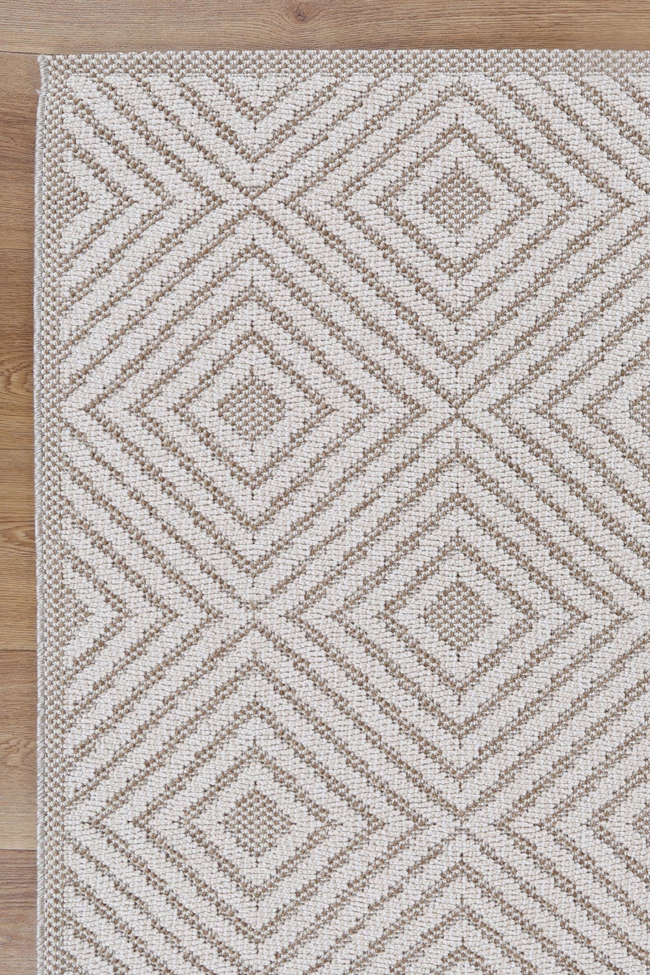 Torrelle Wickham Beige Geometric Flatweave Rug