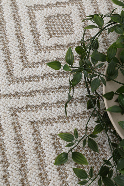 Torrelle Wickham Beige Geometric Flatweave Rug